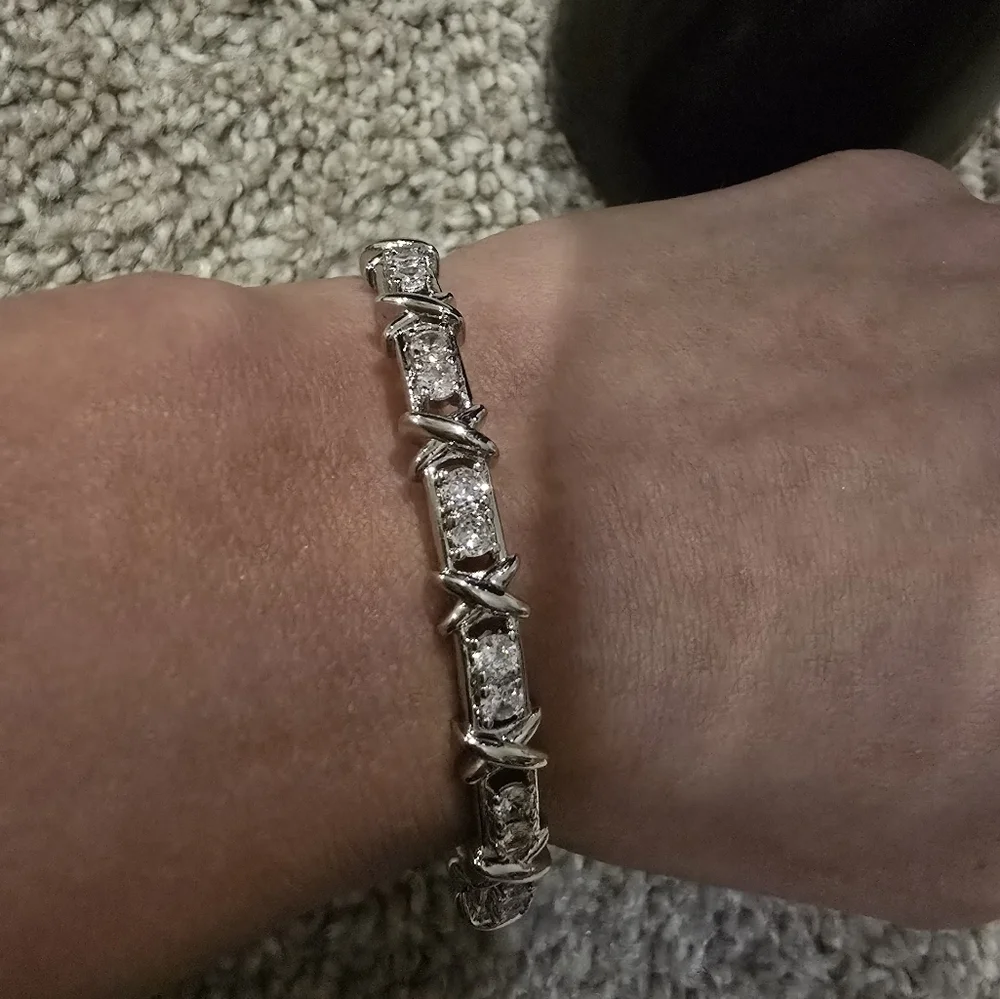 21kwgp Dubai Jewelry Elegant Silver Bracelet for Women